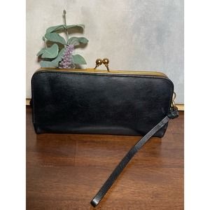 Margot New York Kiss Lock Wallet Wristlet